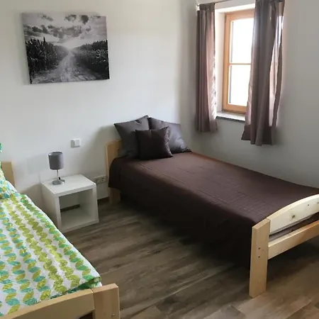 Aparthotel Schmid - Zimmer Auf Zeit Hergolding