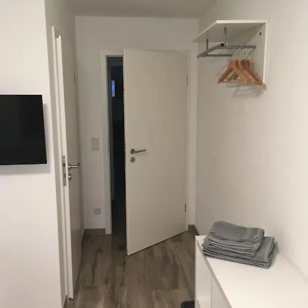 Schmid - Zimmer auf Zeit Hergolding